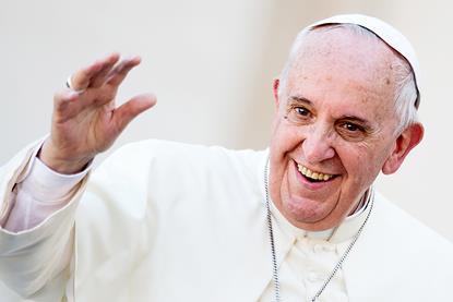 Pope-Francis-Wave-Smile-1140x641-1